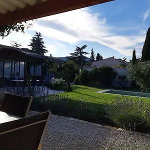 Le Sur Le Toit Frühstückspension Lourmarin